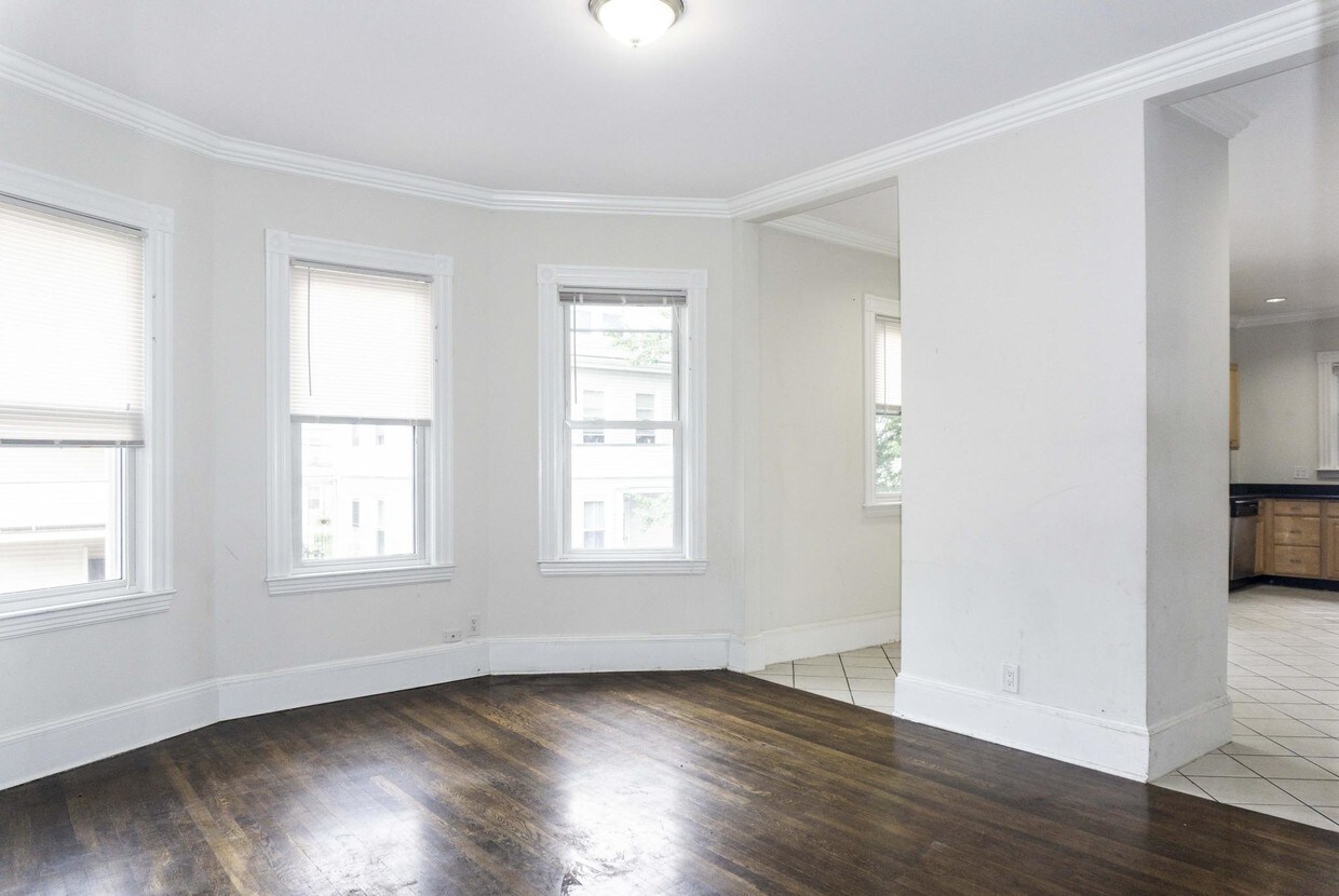 14 Albion St, Somerville, MA 02143 Apartments in Somerville, MA