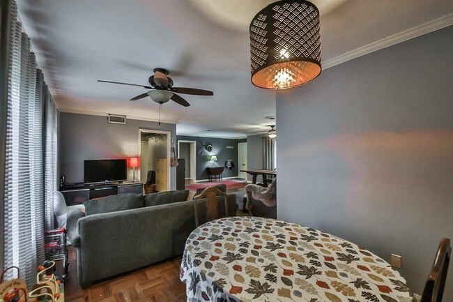 Foto del edificio - 3202 Cloverdale St
