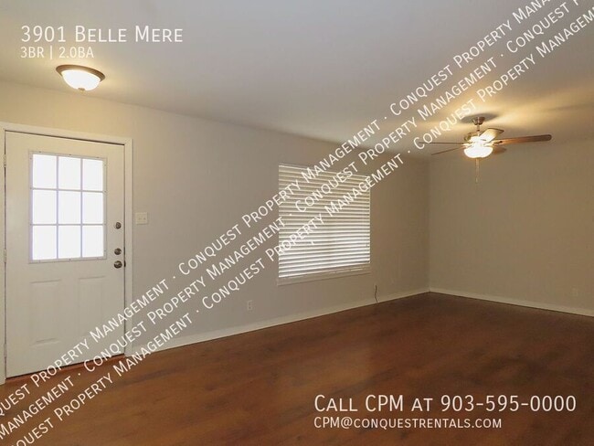 Building Photo - 3901 Belle Mere St