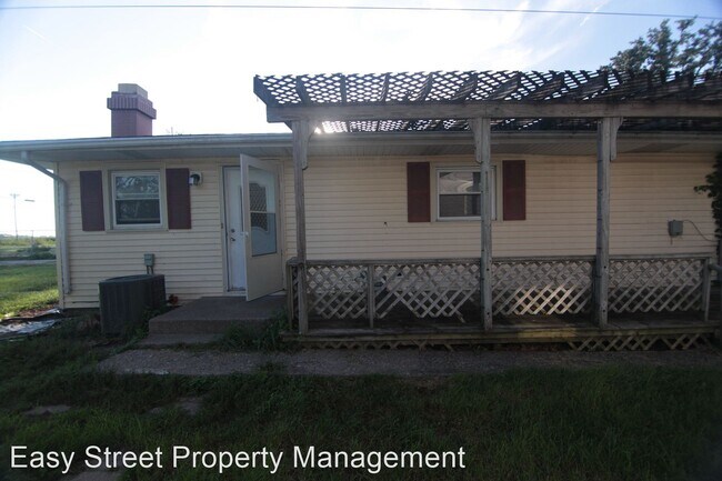 Foto del edificio - 2 br, 1 bath House - 516 127th Ave