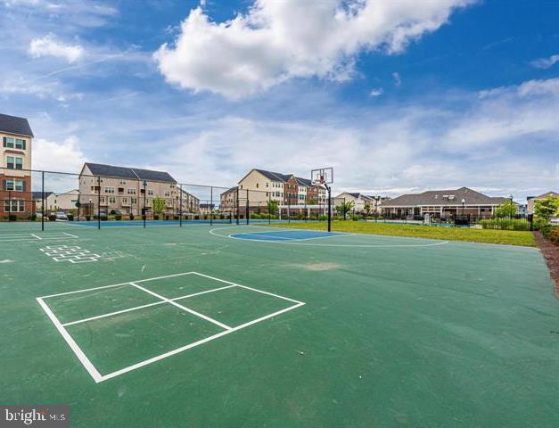 Foto del edificio - 5938 Jefferson Commons Way