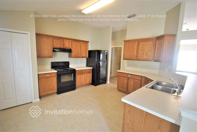 Building Photo - 256 Heronwood Cir