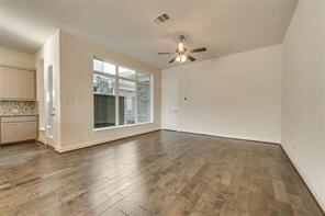 Foto del edificio - 4929 McKinney Hollow Dr