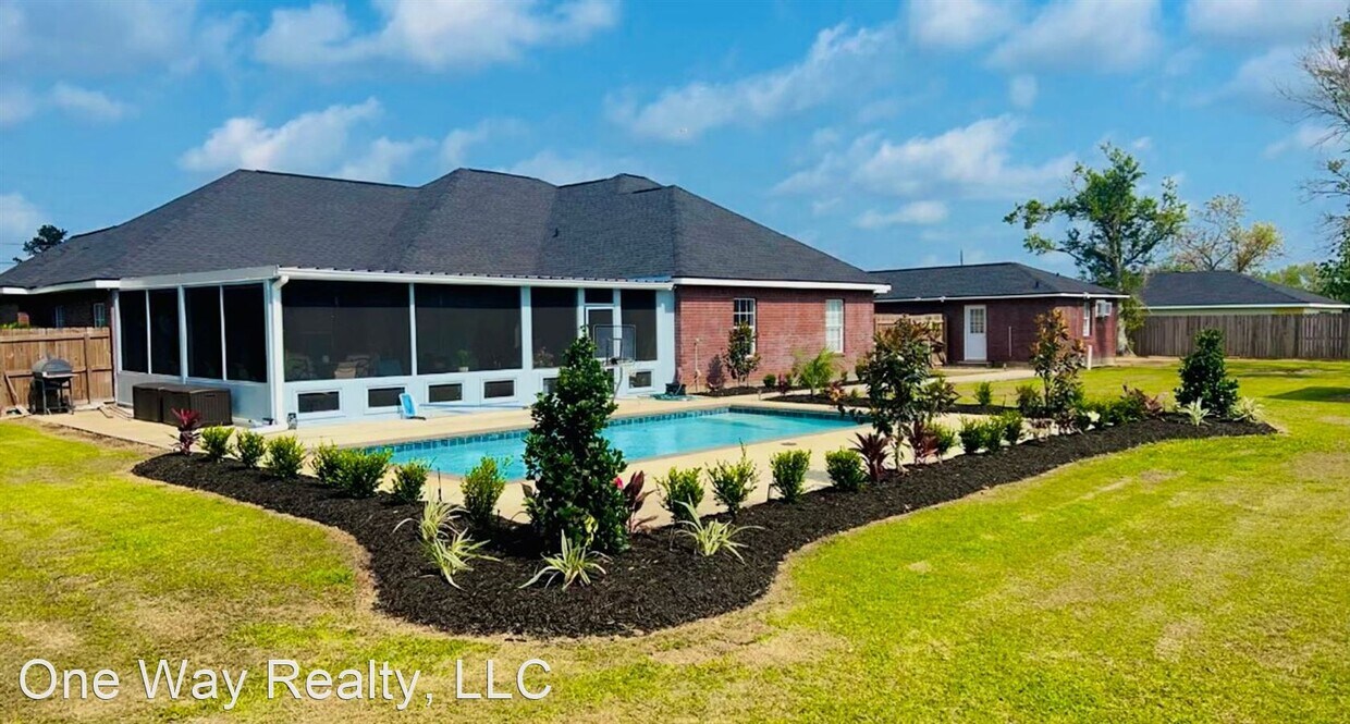 Primary Photo - 4 br, 3 bath House - 1339 Erika Drive