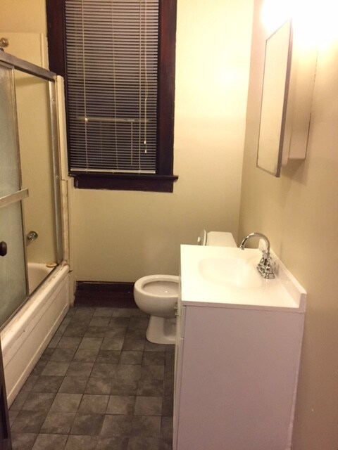 Foto del edificio - 772 Judson St