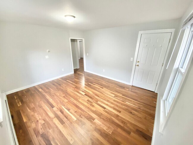 Foto del edificio - 89 Pitkin St