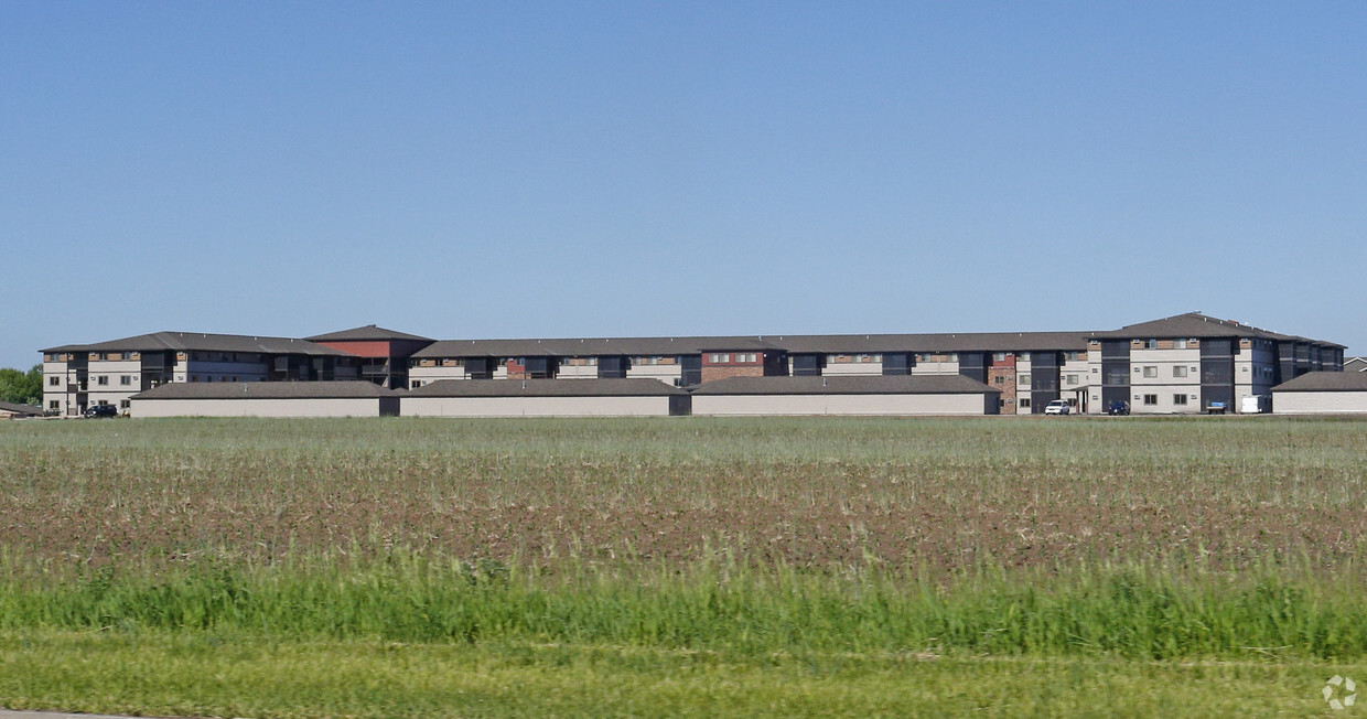 Building Photo - Grandview Crossings