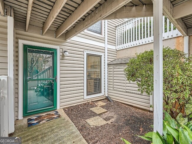 Foto del edificio - 1005 Wynnes Ridge Cir