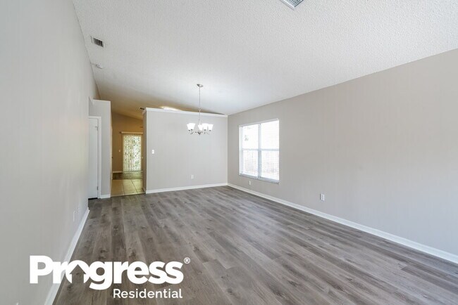 Building Photo - 1831 Coyote Pl