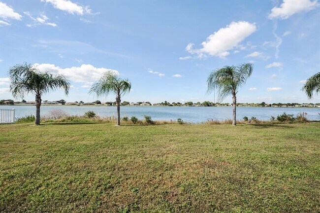 Building Photo - 6705 Clair Shore Dr
