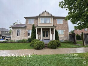Building Photo - 452 Wettlaufer Terrace