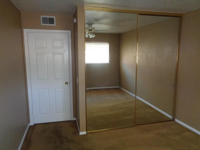 Building Photo - 2601 Aland St