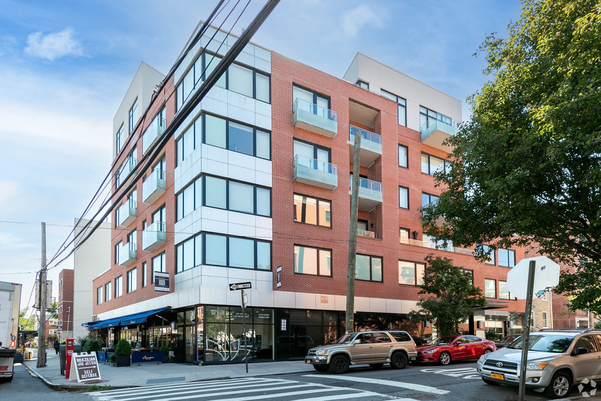 Bridgeview Luxury Residences