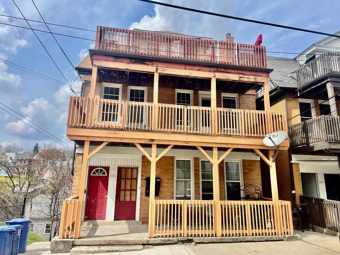 Primary Photo - 406 Grace St