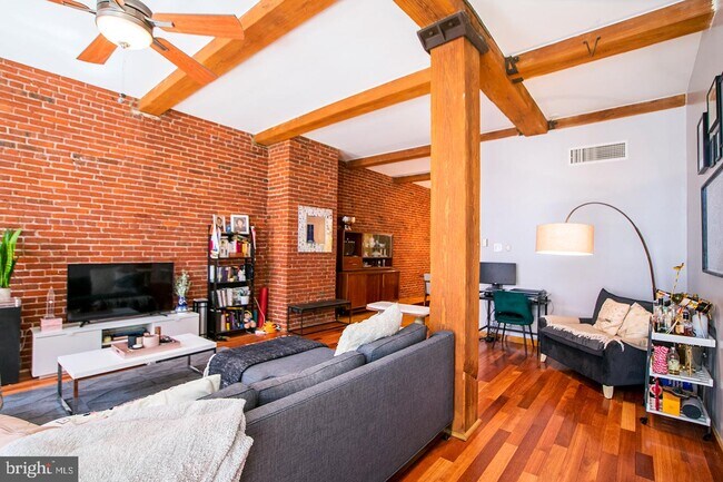 Foto del edificio - 122-24 Chestnut St