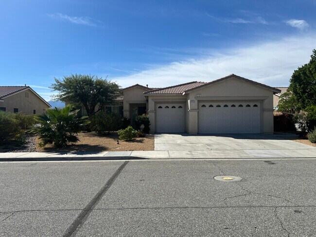 Foto del edificio - 13633 Overlook Dr