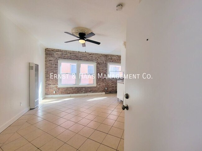 Foto del edificio - 635 Elm Ave