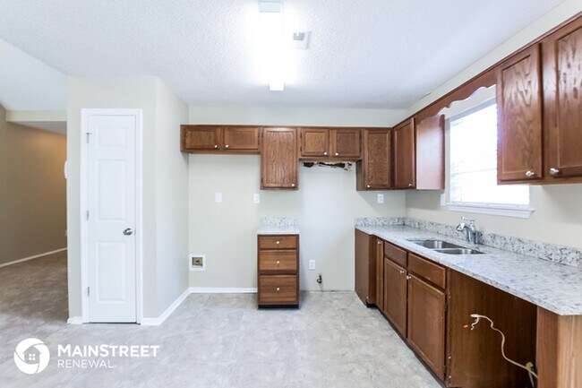 Building Photo - 1299 Paddocks Way