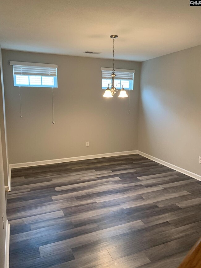 Building Photo - 600 Silver Spoon Ln