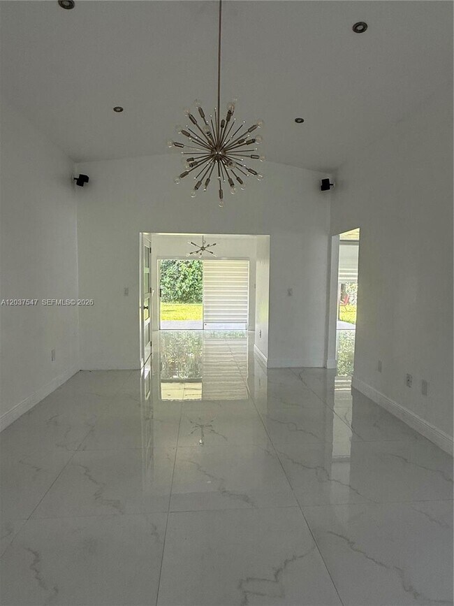 Foto del edificio - 11921 SW 273rd St