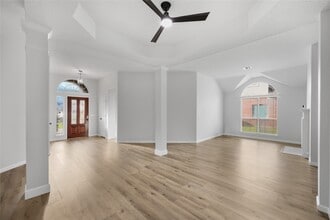 Building Photo - 19134 Milloak Dr