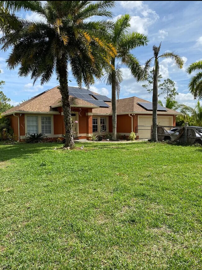 Foto del edificio - 17569 89th Pl N
