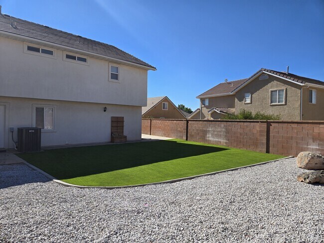 Large backyard with brand new turf - 1971 Centennial Dr