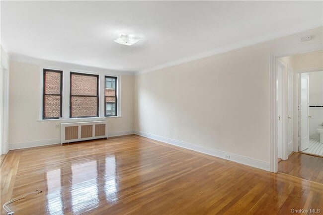 Building Photo - 234 Martine Ave