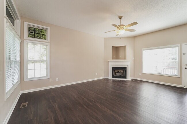 Building Photo - 1231 Piney Church Rd