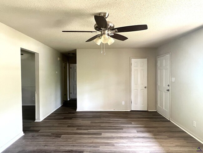 Foto del edificio - 1169 Sandy Beach Dr