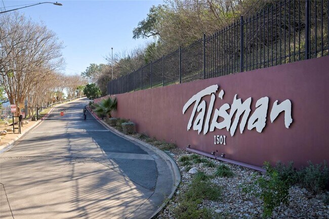 Foto del edificio - 1501 Barton Springs Rd