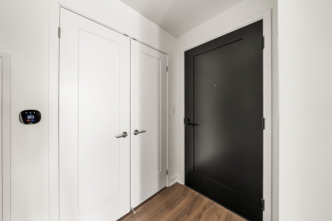 Photo du bâtiment - 88 Bathurst St