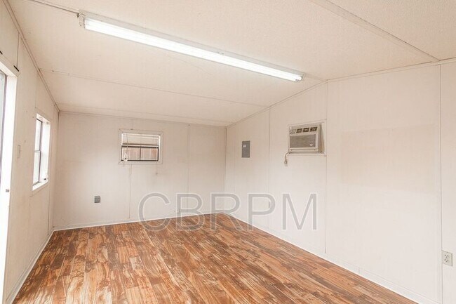 Foto del edificio - 5316 69th St