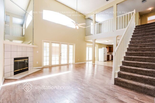 Building Photo - 13697 Crystal River Dr