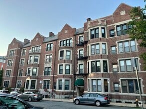 Building Photo - 5 Commonwealth Ave