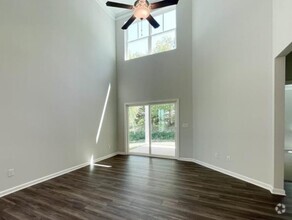 Building Photo - 325 Dipsea Spg