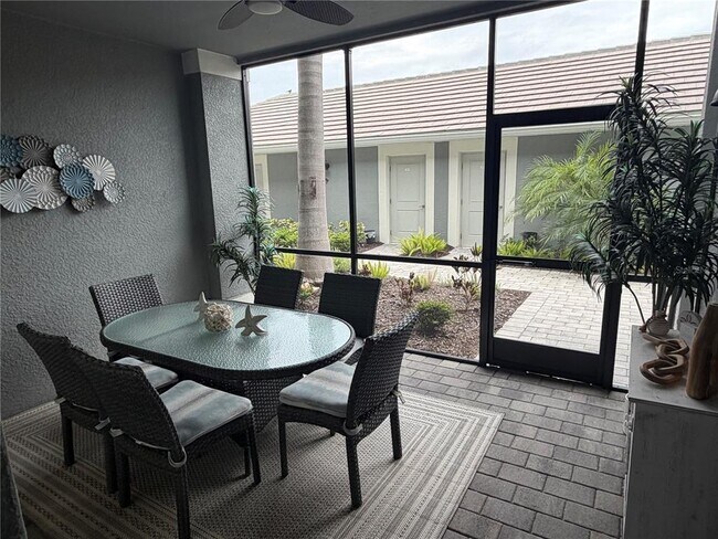 Foto del edificio - 12440 Wellen Golf St