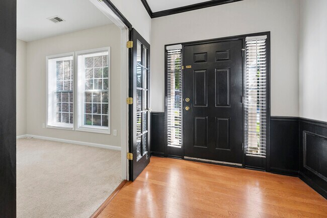 Foto del edificio - 3305 Chastain Gardens Dr NW