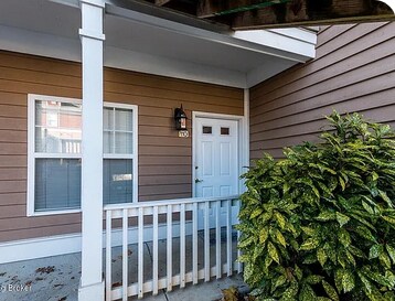 Foto del edificio - 3100 Beargrass Run Ct