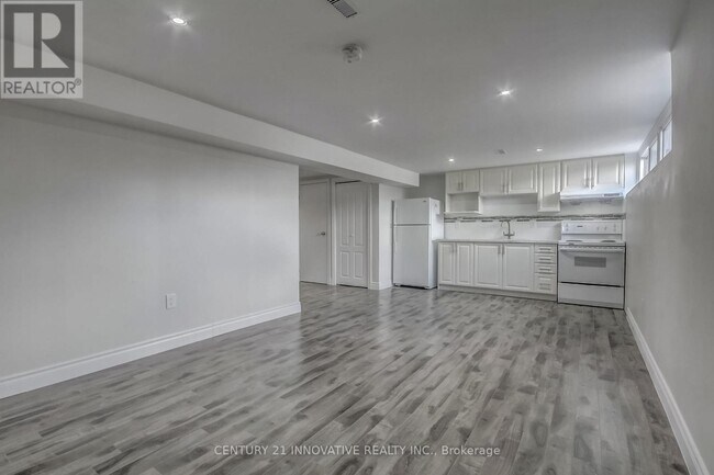 Photo du bâtiment - 17 Tralee Ave