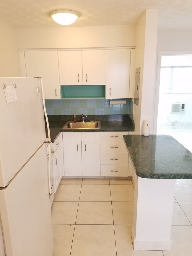 Foto del edificio - 1408 NE 6th St