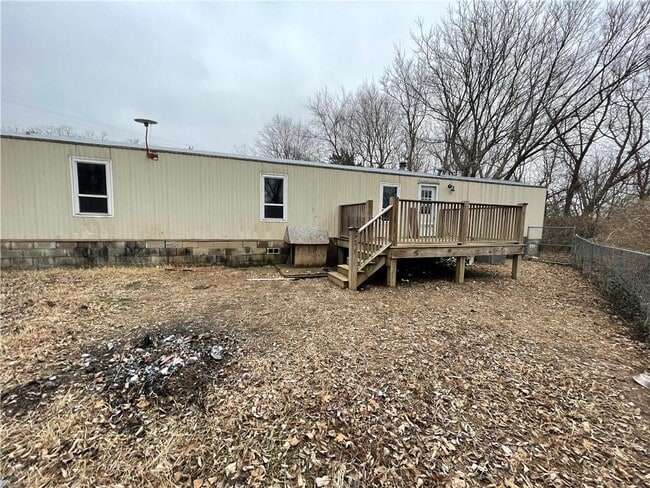 Building Photo - 4049 Parsons Rd
