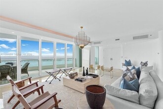 Building Photo - 1643 Brickell Ave