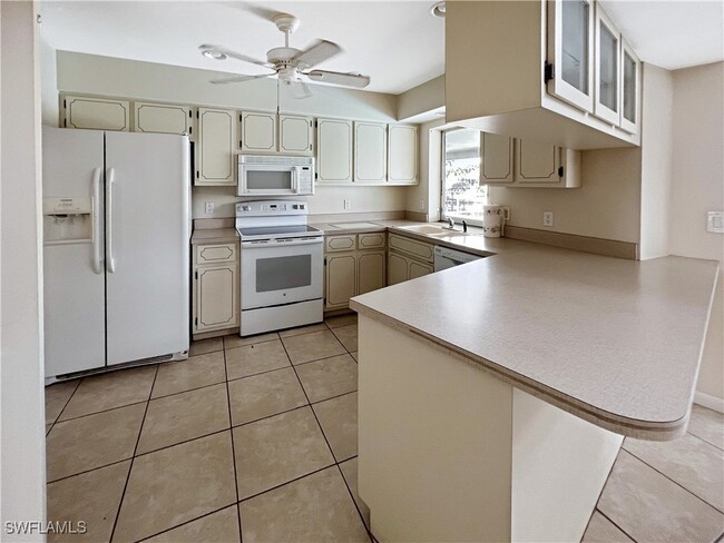 Foto del edificio - 2831 SE 19th Pl