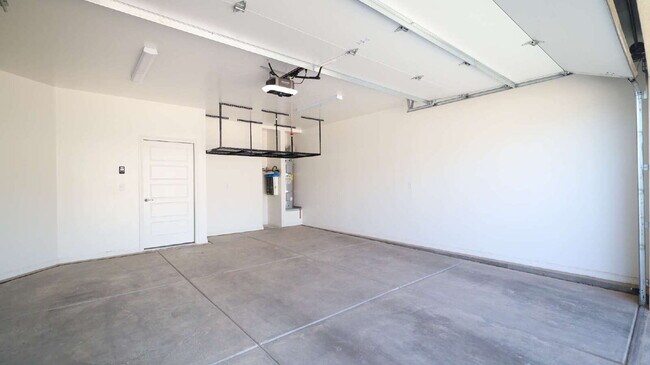 Foto del edificio - Beautiful 4-Bed, 2.5-Bath Home in Scenic Washington, UT Near Sand Hollow