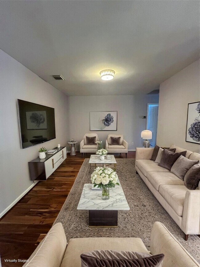 Foto del edificio - 26 Merit Woods Pl