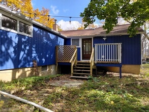 Building Photo - 1485 W Dundee Rd