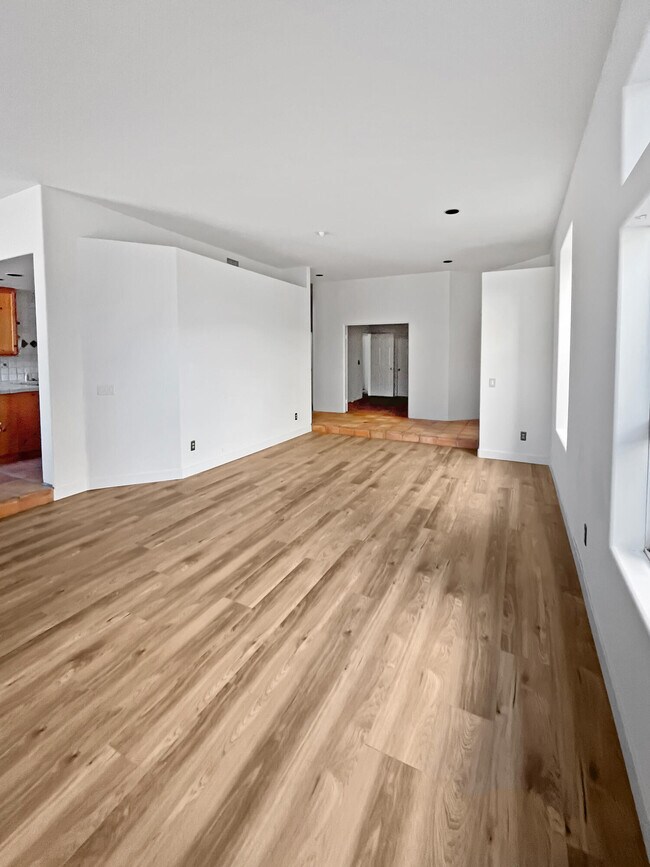 Foto del edificio - 54670 Avenida Alvarado