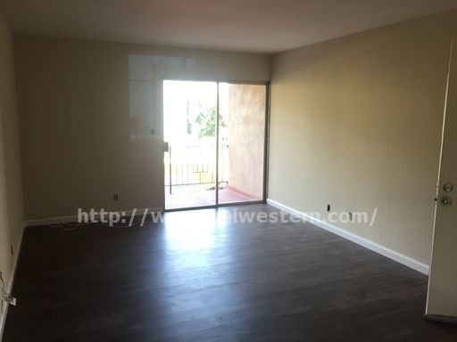 Foto del edificio - 393 N 5th St