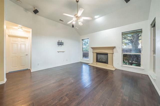 Foto del edificio - 7042 Hedgebrook